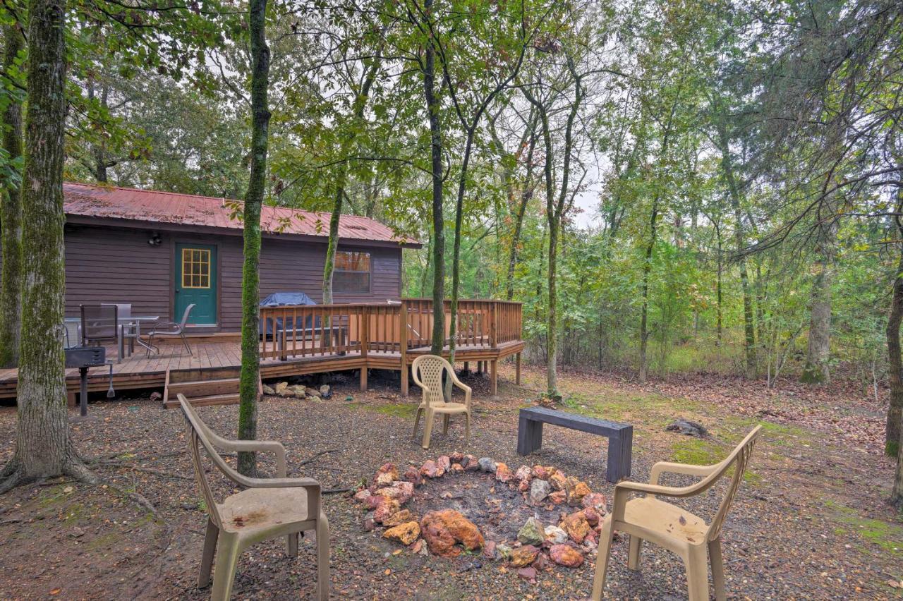 Hochatown Hideaway With Hot Tub, Grill And Fire Pit! Villa Stephens Gap Exteriör bild