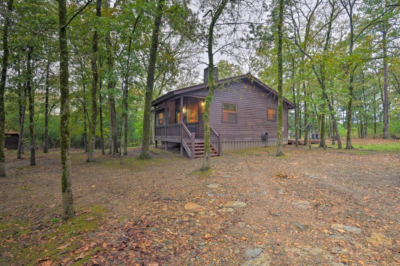 Hochatown Hideaway With Hot Tub, Grill And Fire Pit! Villa Stephens Gap Exteriör bild